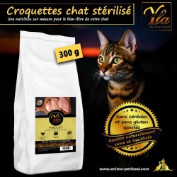 Croquettes sans céréales pour chat stérilisé, favorisant une digestion saine et un équilibre nutritionnel optimal.